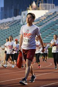 BIB: 8218
                            <button type="button" onclick="openModal(6006872)" class="btn btn-primary btn-sm float-right btn-popup" data-toggle="modal" data-target=".modal-high-quality">
                        <i class="fas fa-shopping-cart"></i> Add to Cart
                    </button>
                                            <button type="button" onclick="isThisMe(6006872, true)" class="btn btn-success btn-sm float-right btn-popup btn-isme hidden" data-toggle="tooltip" data-placement="bottom" title="นี่คือรูปของคุณใช่ไหม คลิกที่นี่เพื่อเอาเข้าอัลบั้ม">
                        <i class="fas fa-plus"></i> Add to album
                    </button>
                    <button type="button" onclick="isThisMe(6006872, false)" class="btn btn-warning btn-sm float-right btn-popup btn-isnotme hidden">
                        <i class="fas fa-ban"></i> Remove from album
                    </button>