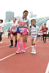 BIB: 485, 1419, 6486, 1878
                            <button type="button" onclick="openModal(6011431)" class="btn btn-primary btn-sm float-right btn-popup" data-toggle="modal" data-target=".modal-high-quality">
                        <i class="fas fa-shopping-cart"></i> Add to Cart
                    </button>
                                            <button type="button" onclick="isThisMe(6011431, true)" class="btn btn-success btn-sm float-right btn-popup btn-isme hidden" data-toggle="tooltip" data-placement="bottom" title="นี่คือรูปของคุณใช่ไหม คลิกที่นี่เพื่อเอาเข้าอัลบั้ม">
                        <i class="fas fa-plus"></i> Add to album
                    </button>
                    <button type="button" onclick="isThisMe(6011431, false)" class="btn btn-warning btn-sm float-right btn-popup btn-isnotme hidden">
                        <i class="fas fa-ban"></i> Remove from album
                    </button>