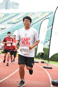 BIB: 220, 6980
                            <button type="button" onclick="openModal(6013515)" class="btn btn-primary btn-sm float-right btn-popup" data-toggle="modal" data-target=".modal-high-quality">
                        <i class="fas fa-shopping-cart"></i> Add to Cart
                    </button>
                                            <button type="button" onclick="isThisMe(6013515, true)" class="btn btn-success btn-sm float-right btn-popup btn-isme hidden" data-toggle="tooltip" data-placement="bottom" title="นี่คือรูปของคุณใช่ไหม คลิกที่นี่เพื่อเอาเข้าอัลบั้ม">
                        <i class="fas fa-plus"></i> Add to album
                    </button>
                    <button type="button" onclick="isThisMe(6013515, false)" class="btn btn-warning btn-sm float-right btn-popup btn-isnotme hidden">
                        <i class="fas fa-ban"></i> Remove from album
                    </button>