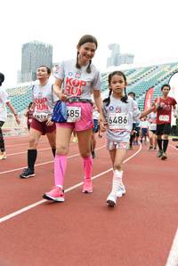 BIB: 1419, 485, 1878, 6486
                            <button type="button" onclick="openModal(6011434)" class="btn btn-primary btn-sm float-right btn-popup" data-toggle="modal" data-target=".modal-high-quality">
                        <i class="fas fa-shopping-cart"></i> Add to Cart
                    </button>
                                            <button type="button" onclick="isThisMe(6011434, true)" class="btn btn-success btn-sm float-right btn-popup btn-isme hidden" data-toggle="tooltip" data-placement="bottom" title="นี่คือรูปของคุณใช่ไหม คลิกที่นี่เพื่อเอาเข้าอัลบั้ม">
                        <i class="fas fa-plus"></i> Add to album
                    </button>
                    <button type="button" onclick="isThisMe(6011434, false)" class="btn btn-warning btn-sm float-right btn-popup btn-isnotme hidden">
                        <i class="fas fa-ban"></i> Remove from album
                    </button>