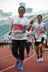 BIB: 6898, 073, 6799
                            <button type="button" onclick="openModal(6008623)" class="btn btn-primary btn-sm float-right btn-popup" data-toggle="modal" data-target=".modal-high-quality">
                        <i class="fas fa-shopping-cart"></i> Add to Cart
                    </button>
                                            <button type="button" onclick="isThisMe(6008623, true)" class="btn btn-success btn-sm float-right btn-popup btn-isme hidden" data-toggle="tooltip" data-placement="bottom" title="นี่คือรูปของคุณใช่ไหม คลิกที่นี่เพื่อเอาเข้าอัลบั้ม">
                        <i class="fas fa-plus"></i> Add to album
                    </button>
                    <button type="button" onclick="isThisMe(6008623, false)" class="btn btn-warning btn-sm float-right btn-popup btn-isnotme hidden">
                        <i class="fas fa-ban"></i> Remove from album
                    </button>