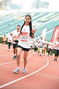 BIB: 4369
                            <button type="button" onclick="openModal(6013554)" class="btn btn-primary btn-sm float-right btn-popup" data-toggle="modal" data-target=".modal-high-quality">
                        <i class="fas fa-shopping-cart"></i> Add to Cart
                    </button>
                                            <button type="button" onclick="isThisMe(6013554, true)" class="btn btn-success btn-sm float-right btn-popup btn-isme hidden" data-toggle="tooltip" data-placement="bottom" title="นี่คือรูปของคุณใช่ไหม คลิกที่นี่เพื่อเอาเข้าอัลบั้ม">
                        <i class="fas fa-plus"></i> Add to album
                    </button>
                    <button type="button" onclick="isThisMe(6013554, false)" class="btn btn-warning btn-sm float-right btn-popup btn-isnotme hidden">
                        <i class="fas fa-ban"></i> Remove from album
                    </button>