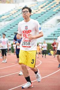 BIB: 2858
                            <button type="button" onclick="openModal(6013157)" class="btn btn-primary btn-sm float-right btn-popup" data-toggle="modal" data-target=".modal-high-quality">
                        <i class="fas fa-shopping-cart"></i> Add to Cart
                    </button>
                                            <button type="button" onclick="isThisMe(6013157, true)" class="btn btn-success btn-sm float-right btn-popup btn-isme hidden" data-toggle="tooltip" data-placement="bottom" title="นี่คือรูปของคุณใช่ไหม คลิกที่นี่เพื่อเอาเข้าอัลบั้ม">
                        <i class="fas fa-plus"></i> Add to album
                    </button>
                    <button type="button" onclick="isThisMe(6013157, false)" class="btn btn-warning btn-sm float-right btn-popup btn-isnotme hidden">
                        <i class="fas fa-ban"></i> Remove from album
                    </button>