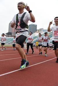 BIB: 3459, 270, 17523
                            <button type="button" onclick="openModal(6007625)" class="btn btn-primary btn-sm float-right btn-popup" data-toggle="modal" data-target=".modal-high-quality">
                        <i class="fas fa-shopping-cart"></i> Add to Cart
                    </button>
                                            <button type="button" onclick="isThisMe(6007625, true)" class="btn btn-success btn-sm float-right btn-popup btn-isme hidden" data-toggle="tooltip" data-placement="bottom" title="นี่คือรูปของคุณใช่ไหม คลิกที่นี่เพื่อเอาเข้าอัลบั้ม">
                        <i class="fas fa-plus"></i> Add to album
                    </button>
                    <button type="button" onclick="isThisMe(6007625, false)" class="btn btn-warning btn-sm float-right btn-popup btn-isnotme hidden">
                        <i class="fas fa-ban"></i> Remove from album
                    </button>