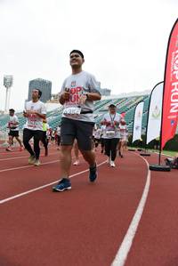 BIB: 6354
                            <button type="button" onclick="openModal(6007542)" class="btn btn-primary btn-sm float-right btn-popup" data-toggle="modal" data-target=".modal-high-quality">
                        <i class="fas fa-shopping-cart"></i> Add to Cart
                    </button>
                                            <button type="button" onclick="isThisMe(6007542, true)" class="btn btn-success btn-sm float-right btn-popup btn-isme hidden" data-toggle="tooltip" data-placement="bottom" title="นี่คือรูปของคุณใช่ไหม คลิกที่นี่เพื่อเอาเข้าอัลบั้ม">
                        <i class="fas fa-plus"></i> Add to album
                    </button>
                    <button type="button" onclick="isThisMe(6007542, false)" class="btn btn-warning btn-sm float-right btn-popup btn-isnotme hidden">
                        <i class="fas fa-ban"></i> Remove from album
                    </button>