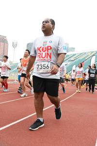 BIB: 2019, 7356, 273, 017
                            <button type="button" onclick="openModal(6011380)" class="btn btn-primary btn-sm float-right btn-popup" data-toggle="modal" data-target=".modal-high-quality">
                        <i class="fas fa-shopping-cart"></i> Add to Cart
                    </button>
                                            <button type="button" onclick="isThisMe(6011380, true)" class="btn btn-success btn-sm float-right btn-popup btn-isme hidden" data-toggle="tooltip" data-placement="bottom" title="นี่คือรูปของคุณใช่ไหม คลิกที่นี่เพื่อเอาเข้าอัลบั้ม">
                        <i class="fas fa-plus"></i> Add to album
                    </button>
                    <button type="button" onclick="isThisMe(6011380, false)" class="btn btn-warning btn-sm float-right btn-popup btn-isnotme hidden">
                        <i class="fas fa-ban"></i> Remove from album
                    </button>