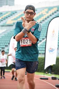 BIB: 1021
                            <button type="button" onclick="openModal(6012904)" class="btn btn-primary btn-sm float-right btn-popup" data-toggle="modal" data-target=".modal-high-quality">
                        <i class="fas fa-shopping-cart"></i> Add to Cart
                    </button>
                                            <button type="button" onclick="isThisMe(6012904, true)" class="btn btn-success btn-sm float-right btn-popup btn-isme hidden" data-toggle="tooltip" data-placement="bottom" title="นี่คือรูปของคุณใช่ไหม คลิกที่นี่เพื่อเอาเข้าอัลบั้ม">
                        <i class="fas fa-plus"></i> Add to album
                    </button>
                    <button type="button" onclick="isThisMe(6012904, false)" class="btn btn-warning btn-sm float-right btn-popup btn-isnotme hidden">
                        <i class="fas fa-ban"></i> Remove from album
                    </button>