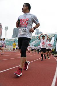 BIB: 2010, 7300, 4755, 3391
                            <button type="button" onclick="openModal(6007639)" class="btn btn-primary btn-sm float-right btn-popup" data-toggle="modal" data-target=".modal-high-quality">
                        <i class="fas fa-shopping-cart"></i> Add to Cart
                    </button>
                                            <button type="button" onclick="isThisMe(6007639, true)" class="btn btn-success btn-sm float-right btn-popup btn-isme hidden" data-toggle="tooltip" data-placement="bottom" title="นี่คือรูปของคุณใช่ไหม คลิกที่นี่เพื่อเอาเข้าอัลบั้ม">
                        <i class="fas fa-plus"></i> Add to album
                    </button>
                    <button type="button" onclick="isThisMe(6007639, false)" class="btn btn-warning btn-sm float-right btn-popup btn-isnotme hidden">
                        <i class="fas fa-ban"></i> Remove from album
                    </button>