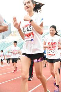 BIB: 4942, 2019, 3762
                            <button type="button" onclick="openModal(6015572)" class="btn btn-primary btn-sm float-right btn-popup" data-toggle="modal" data-target=".modal-high-quality">
                        <i class="fas fa-shopping-cart"></i> Add to Cart
                    </button>
                                            <button type="button" onclick="isThisMe(6015572, true)" class="btn btn-success btn-sm float-right btn-popup btn-isme hidden" data-toggle="tooltip" data-placement="bottom" title="นี่คือรูปของคุณใช่ไหม คลิกที่นี่เพื่อเอาเข้าอัลบั้ม">
                        <i class="fas fa-plus"></i> Add to album
                    </button>
                    <button type="button" onclick="isThisMe(6015572, false)" class="btn btn-warning btn-sm float-right btn-popup btn-isnotme hidden">
                        <i class="fas fa-ban"></i> Remove from album
                    </button>