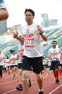 BIB: 2612, 3519, 2849
                            <button type="button" onclick="openModal(6010553)" class="btn btn-primary btn-sm float-right btn-popup" data-toggle="modal" data-target=".modal-high-quality">
                        <i class="fas fa-shopping-cart"></i> Add to Cart
                    </button>
                                            <button type="button" onclick="isThisMe(6010553, true)" class="btn btn-success btn-sm float-right btn-popup btn-isme hidden" data-toggle="tooltip" data-placement="bottom" title="นี่คือรูปของคุณใช่ไหม คลิกที่นี่เพื่อเอาเข้าอัลบั้ม">
                        <i class="fas fa-plus"></i> Add to album
                    </button>
                    <button type="button" onclick="isThisMe(6010553, false)" class="btn btn-warning btn-sm float-right btn-popup btn-isnotme hidden">
                        <i class="fas fa-ban"></i> Remove from album
                    </button>