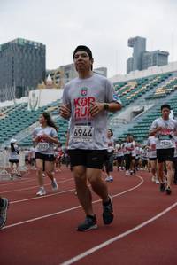 BIB: 6944, 7528, 7839
                            <button type="button" onclick="openModal(6006941)" class="btn btn-primary btn-sm float-right btn-popup" data-toggle="modal" data-target=".modal-high-quality">
                        <i class="fas fa-shopping-cart"></i> Add to Cart
                    </button>
                                            <button type="button" onclick="isThisMe(6006941, true)" class="btn btn-success btn-sm float-right btn-popup btn-isme hidden" data-toggle="tooltip" data-placement="bottom" title="นี่คือรูปของคุณใช่ไหม คลิกที่นี่เพื่อเอาเข้าอัลบั้ม">
                        <i class="fas fa-plus"></i> Add to album
                    </button>
                    <button type="button" onclick="isThisMe(6006941, false)" class="btn btn-warning btn-sm float-right btn-popup btn-isnotme hidden">
                        <i class="fas fa-ban"></i> Remove from album
                    </button>