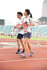 BIB: 476
                            <button type="button" onclick="openModal(6017262)" class="btn btn-primary btn-sm float-right btn-popup" data-toggle="modal" data-target=".modal-high-quality">
                        <i class="fas fa-shopping-cart"></i> Add to Cart
                    </button>
                                            <button type="button" onclick="isThisMe(6017262, true)" class="btn btn-success btn-sm float-right btn-popup btn-isme hidden" data-toggle="tooltip" data-placement="bottom" title="นี่คือรูปของคุณใช่ไหม คลิกที่นี่เพื่อเอาเข้าอัลบั้ม">
                        <i class="fas fa-plus"></i> Add to album
                    </button>
                    <button type="button" onclick="isThisMe(6017262, false)" class="btn btn-warning btn-sm float-right btn-popup btn-isnotme hidden">
                        <i class="fas fa-ban"></i> Remove from album
                    </button>