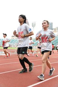 BIB: 1593, 6115
                            <button type="button" onclick="openModal(6011449)" class="btn btn-primary btn-sm float-right btn-popup" data-toggle="modal" data-target=".modal-high-quality">
                        <i class="fas fa-shopping-cart"></i> Add to Cart
                    </button>
                                            <button type="button" onclick="isThisMe(6011449, true)" class="btn btn-success btn-sm float-right btn-popup btn-isme hidden" data-toggle="tooltip" data-placement="bottom" title="นี่คือรูปของคุณใช่ไหม คลิกที่นี่เพื่อเอาเข้าอัลบั้ม">
                        <i class="fas fa-plus"></i> Add to album
                    </button>
                    <button type="button" onclick="isThisMe(6011449, false)" class="btn btn-warning btn-sm float-right btn-popup btn-isnotme hidden">
                        <i class="fas fa-ban"></i> Remove from album
                    </button>