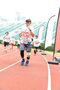 BIB: 1060
                            <button type="button" onclick="openModal(6015878)" class="btn btn-primary btn-sm float-right btn-popup" data-toggle="modal" data-target=".modal-high-quality">
                        <i class="fas fa-shopping-cart"></i> Add to Cart
                    </button>
                                            <button type="button" onclick="isThisMe(6015878, true)" class="btn btn-success btn-sm float-right btn-popup btn-isme hidden" data-toggle="tooltip" data-placement="bottom" title="นี่คือรูปของคุณใช่ไหม คลิกที่นี่เพื่อเอาเข้าอัลบั้ม">
                        <i class="fas fa-plus"></i> Add to album
                    </button>
                    <button type="button" onclick="isThisMe(6015878, false)" class="btn btn-warning btn-sm float-right btn-popup btn-isnotme hidden">
                        <i class="fas fa-ban"></i> Remove from album
                    </button>