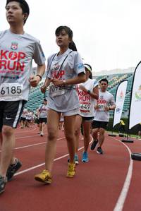 BIB: 1092, 6185, 649, 3091
                            <button type="button" onclick="openModal(6007589)" class="btn btn-primary btn-sm float-right btn-popup" data-toggle="modal" data-target=".modal-high-quality">
                        <i class="fas fa-shopping-cart"></i> Add to Cart
                    </button>
                                            <button type="button" onclick="isThisMe(6007589, true)" class="btn btn-success btn-sm float-right btn-popup btn-isme hidden" data-toggle="tooltip" data-placement="bottom" title="นี่คือรูปของคุณใช่ไหม คลิกที่นี่เพื่อเอาเข้าอัลบั้ม">
                        <i class="fas fa-plus"></i> Add to album
                    </button>
                    <button type="button" onclick="isThisMe(6007589, false)" class="btn btn-warning btn-sm float-right btn-popup btn-isnotme hidden">
                        <i class="fas fa-ban"></i> Remove from album
                    </button>