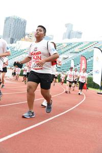 BIB: 5582, 506
                            <button type="button" onclick="openModal(6017429)" class="btn btn-primary btn-sm float-right btn-popup" data-toggle="modal" data-target=".modal-high-quality">
                        <i class="fas fa-shopping-cart"></i> Add to Cart
                    </button>
                                            <button type="button" onclick="isThisMe(6017429, true)" class="btn btn-success btn-sm float-right btn-popup btn-isme hidden" data-toggle="tooltip" data-placement="bottom" title="นี่คือรูปของคุณใช่ไหม คลิกที่นี่เพื่อเอาเข้าอัลบั้ม">
                        <i class="fas fa-plus"></i> Add to album
                    </button>
                    <button type="button" onclick="isThisMe(6017429, false)" class="btn btn-warning btn-sm float-right btn-popup btn-isnotme hidden">
                        <i class="fas fa-ban"></i> Remove from album
                    </button>