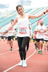 BIB: 2620, 1074, 957
                            <button type="button" onclick="openModal(6013832)" class="btn btn-primary btn-sm float-right btn-popup" data-toggle="modal" data-target=".modal-high-quality">
                        <i class="fas fa-shopping-cart"></i> Add to Cart
                    </button>
                                            <button type="button" onclick="isThisMe(6013832, true)" class="btn btn-success btn-sm float-right btn-popup btn-isme hidden" data-toggle="tooltip" data-placement="bottom" title="นี่คือรูปของคุณใช่ไหม คลิกที่นี่เพื่อเอาเข้าอัลบั้ม">
                        <i class="fas fa-plus"></i> Add to album
                    </button>
                    <button type="button" onclick="isThisMe(6013832, false)" class="btn btn-warning btn-sm float-right btn-popup btn-isnotme hidden">
                        <i class="fas fa-ban"></i> Remove from album
                    </button>