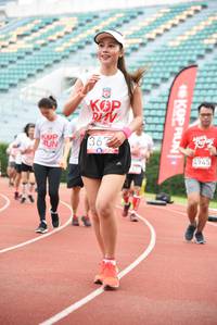 BIB: 367, 4945
                            <button type="button" onclick="openModal(6013196)" class="btn btn-primary btn-sm float-right btn-popup" data-toggle="modal" data-target=".modal-high-quality">
                        <i class="fas fa-shopping-cart"></i> Add to Cart
                    </button>
                                            <button type="button" onclick="isThisMe(6013196, true)" class="btn btn-success btn-sm float-right btn-popup btn-isme hidden" data-toggle="tooltip" data-placement="bottom" title="นี่คือรูปของคุณใช่ไหม คลิกที่นี่เพื่อเอาเข้าอัลบั้ม">
                        <i class="fas fa-plus"></i> Add to album
                    </button>
                    <button type="button" onclick="isThisMe(6013196, false)" class="btn btn-warning btn-sm float-right btn-popup btn-isnotme hidden">
                        <i class="fas fa-ban"></i> Remove from album
                    </button>