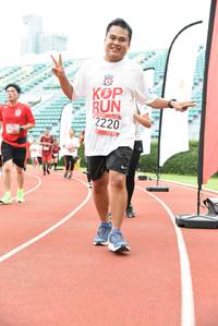 BIB: 2220
                            <button type="button" onclick="openModal(6015783)" class="btn btn-primary btn-sm float-right btn-popup" data-toggle="modal" data-target=".modal-high-quality">
                        <i class="fas fa-shopping-cart"></i> Add to Cart
                    </button>
                                            <button type="button" onclick="isThisMe(6015783, true)" class="btn btn-success btn-sm float-right btn-popup btn-isme hidden" data-toggle="tooltip" data-placement="bottom" title="นี่คือรูปของคุณใช่ไหม คลิกที่นี่เพื่อเอาเข้าอัลบั้ม">
                        <i class="fas fa-plus"></i> Add to album
                    </button>
                    <button type="button" onclick="isThisMe(6015783, false)" class="btn btn-warning btn-sm float-right btn-popup btn-isnotme hidden">
                        <i class="fas fa-ban"></i> Remove from album
                    </button>