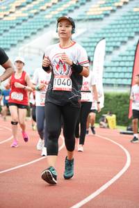 BIB: 1040, 3035
                            <button type="button" onclick="openModal(6013771)" class="btn btn-primary btn-sm float-right btn-popup" data-toggle="modal" data-target=".modal-high-quality">
                        <i class="fas fa-shopping-cart"></i> Add to Cart
                    </button>
                                            <button type="button" onclick="isThisMe(6013771, true)" class="btn btn-success btn-sm float-right btn-popup btn-isme hidden" data-toggle="tooltip" data-placement="bottom" title="นี่คือรูปของคุณใช่ไหม คลิกที่นี่เพื่อเอาเข้าอัลบั้ม">
                        <i class="fas fa-plus"></i> Add to album
                    </button>
                    <button type="button" onclick="isThisMe(6013771, false)" class="btn btn-warning btn-sm float-right btn-popup btn-isnotme hidden">
                        <i class="fas fa-ban"></i> Remove from album
                    </button>