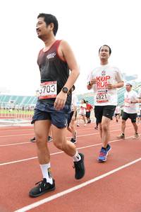 BIB: 3703, 4821
                            <button type="button" onclick="openModal(6017305)" class="btn btn-primary btn-sm float-right btn-popup" data-toggle="modal" data-target=".modal-high-quality">
                        <i class="fas fa-shopping-cart"></i> Add to Cart
                    </button>
                                            <button type="button" onclick="isThisMe(6017305, true)" class="btn btn-success btn-sm float-right btn-popup btn-isme hidden" data-toggle="tooltip" data-placement="bottom" title="นี่คือรูปของคุณใช่ไหม คลิกที่นี่เพื่อเอาเข้าอัลบั้ม">
                        <i class="fas fa-plus"></i> Add to album
                    </button>
                    <button type="button" onclick="isThisMe(6017305, false)" class="btn btn-warning btn-sm float-right btn-popup btn-isnotme hidden">
                        <i class="fas fa-ban"></i> Remove from album
                    </button>