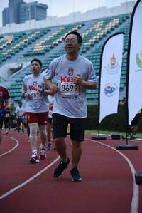 BIB: 8699, 6513
                            <button type="button" onclick="openModal(6006896)" class="btn btn-primary btn-sm float-right btn-popup" data-toggle="modal" data-target=".modal-high-quality">
                        <i class="fas fa-shopping-cart"></i> Add to Cart
                    </button>
                                            <button type="button" onclick="isThisMe(6006896, true)" class="btn btn-success btn-sm float-right btn-popup btn-isme hidden" data-toggle="tooltip" data-placement="bottom" title="นี่คือรูปของคุณใช่ไหม คลิกที่นี่เพื่อเอาเข้าอัลบั้ม">
                        <i class="fas fa-plus"></i> Add to album
                    </button>
                    <button type="button" onclick="isThisMe(6006896, false)" class="btn btn-warning btn-sm float-right btn-popup btn-isnotme hidden">
                        <i class="fas fa-ban"></i> Remove from album
                    </button>