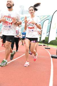 BIB: 957, 4942
                            <button type="button" onclick="openModal(6015583)" class="btn btn-primary btn-sm float-right btn-popup" data-toggle="modal" data-target=".modal-high-quality">
                        <i class="fas fa-shopping-cart"></i> Add to Cart
                    </button>
                                            <button type="button" onclick="isThisMe(6015583, true)" class="btn btn-success btn-sm float-right btn-popup btn-isme hidden" data-toggle="tooltip" data-placement="bottom" title="นี่คือรูปของคุณใช่ไหม คลิกที่นี่เพื่อเอาเข้าอัลบั้ม">
                        <i class="fas fa-plus"></i> Add to album
                    </button>
                    <button type="button" onclick="isThisMe(6015583, false)" class="btn btn-warning btn-sm float-right btn-popup btn-isnotme hidden">
                        <i class="fas fa-ban"></i> Remove from album
                    </button>