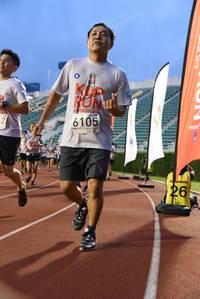 BIB: 6105
                            <button type="button" onclick="openModal(6005823)" class="btn btn-primary btn-sm float-right btn-popup" data-toggle="modal" data-target=".modal-high-quality">
                        <i class="fas fa-shopping-cart"></i> Add to Cart
                    </button>
                                            <button type="button" onclick="isThisMe(6005823, true)" class="btn btn-success btn-sm float-right btn-popup btn-isme hidden" data-toggle="tooltip" data-placement="bottom" title="นี่คือรูปของคุณใช่ไหม คลิกที่นี่เพื่อเอาเข้าอัลบั้ม">
                        <i class="fas fa-plus"></i> Add to album
                    </button>
                    <button type="button" onclick="isThisMe(6005823, false)" class="btn btn-warning btn-sm float-right btn-popup btn-isnotme hidden">
                        <i class="fas fa-ban"></i> Remove from album
                    </button>