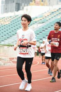 BIB: 841, 5749
                            <button type="button" onclick="openModal(6013074)" class="btn btn-primary btn-sm float-right btn-popup" data-toggle="modal" data-target=".modal-high-quality">
                        <i class="fas fa-shopping-cart"></i> Add to Cart
                    </button>
                                            <button type="button" onclick="isThisMe(6013074, true)" class="btn btn-success btn-sm float-right btn-popup btn-isme hidden" data-toggle="tooltip" data-placement="bottom" title="นี่คือรูปของคุณใช่ไหม คลิกที่นี่เพื่อเอาเข้าอัลบั้ม">
                        <i class="fas fa-plus"></i> Add to album
                    </button>
                    <button type="button" onclick="isThisMe(6013074, false)" class="btn btn-warning btn-sm float-right btn-popup btn-isnotme hidden">
                        <i class="fas fa-ban"></i> Remove from album
                    </button>