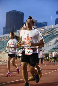 BIB: 724
                            <button type="button" onclick="openModal(6005428)" class="btn btn-primary btn-sm float-right btn-popup" data-toggle="modal" data-target=".modal-high-quality">
                        <i class="fas fa-shopping-cart"></i> Add to Cart
                    </button>
                                            <button type="button" onclick="isThisMe(6005428, true)" class="btn btn-success btn-sm float-right btn-popup btn-isme hidden" data-toggle="tooltip" data-placement="bottom" title="นี่คือรูปของคุณใช่ไหม คลิกที่นี่เพื่อเอาเข้าอัลบั้ม">
                        <i class="fas fa-plus"></i> Add to album
                    </button>
                    <button type="button" onclick="isThisMe(6005428, false)" class="btn btn-warning btn-sm float-right btn-popup btn-isnotme hidden">
                        <i class="fas fa-ban"></i> Remove from album
                    </button>