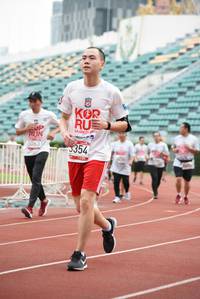 BIB: 5063, 3354
                            <button type="button" onclick="openModal(6011271)" class="btn btn-primary btn-sm float-right btn-popup" data-toggle="modal" data-target=".modal-high-quality">
                        <i class="fas fa-shopping-cart"></i> Add to Cart
                    </button>
                                            <button type="button" onclick="isThisMe(6011271, true)" class="btn btn-success btn-sm float-right btn-popup btn-isme hidden" data-toggle="tooltip" data-placement="bottom" title="นี่คือรูปของคุณใช่ไหม คลิกที่นี่เพื่อเอาเข้าอัลบั้ม">
                        <i class="fas fa-plus"></i> Add to album
                    </button>
                    <button type="button" onclick="isThisMe(6011271, false)" class="btn btn-warning btn-sm float-right btn-popup btn-isnotme hidden">
                        <i class="fas fa-ban"></i> Remove from album
                    </button>