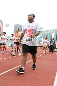 BIB: 7356
                            <button type="button" onclick="openModal(6011370)" class="btn btn-primary btn-sm float-right btn-popup" data-toggle="modal" data-target=".modal-high-quality">
                        <i class="fas fa-shopping-cart"></i> Add to Cart
                    </button>
                                            <button type="button" onclick="isThisMe(6011370, true)" class="btn btn-success btn-sm float-right btn-popup btn-isme hidden" data-toggle="tooltip" data-placement="bottom" title="นี่คือรูปของคุณใช่ไหม คลิกที่นี่เพื่อเอาเข้าอัลบั้ม">
                        <i class="fas fa-plus"></i> Add to album
                    </button>
                    <button type="button" onclick="isThisMe(6011370, false)" class="btn btn-warning btn-sm float-right btn-popup btn-isnotme hidden">
                        <i class="fas fa-ban"></i> Remove from album
                    </button>