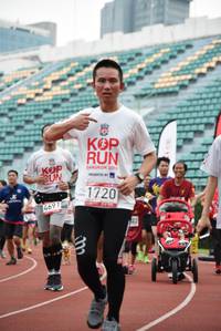 BIB: 201, 1720, 469
                            <button type="button" onclick="openModal(6009429)" class="btn btn-primary btn-sm float-right btn-popup" data-toggle="modal" data-target=".modal-high-quality">
                        <i class="fas fa-shopping-cart"></i> Add to Cart
                    </button>
                                            <button type="button" onclick="isThisMe(6009429, true)" class="btn btn-success btn-sm float-right btn-popup btn-isme hidden" data-toggle="tooltip" data-placement="bottom" title="นี่คือรูปของคุณใช่ไหม คลิกที่นี่เพื่อเอาเข้าอัลบั้ม">
                        <i class="fas fa-plus"></i> Add to album
                    </button>
                    <button type="button" onclick="isThisMe(6009429, false)" class="btn btn-warning btn-sm float-right btn-popup btn-isnotme hidden">
                        <i class="fas fa-ban"></i> Remove from album
                    </button>