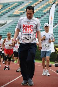 BIB: 7942, 6323, 876
                            <button type="button" onclick="openModal(6009062)" class="btn btn-primary btn-sm float-right btn-popup" data-toggle="modal" data-target=".modal-high-quality">
                        <i class="fas fa-shopping-cart"></i> Add to Cart
                    </button>
                                            <button type="button" onclick="isThisMe(6009062, true)" class="btn btn-success btn-sm float-right btn-popup btn-isme hidden" data-toggle="tooltip" data-placement="bottom" title="นี่คือรูปของคุณใช่ไหม คลิกที่นี่เพื่อเอาเข้าอัลบั้ม">
                        <i class="fas fa-plus"></i> Add to album
                    </button>
                    <button type="button" onclick="isThisMe(6009062, false)" class="btn btn-warning btn-sm float-right btn-popup btn-isnotme hidden">
                        <i class="fas fa-ban"></i> Remove from album
                    </button>