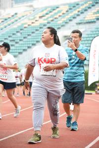 BIB: 099
                            <button type="button" onclick="openModal(6013346)" class="btn btn-primary btn-sm float-right btn-popup" data-toggle="modal" data-target=".modal-high-quality">
                        <i class="fas fa-shopping-cart"></i> Add to Cart
                    </button>
                                            <button type="button" onclick="isThisMe(6013346, true)" class="btn btn-success btn-sm float-right btn-popup btn-isme hidden" data-toggle="tooltip" data-placement="bottom" title="นี่คือรูปของคุณใช่ไหม คลิกที่นี่เพื่อเอาเข้าอัลบั้ม">
                        <i class="fas fa-plus"></i> Add to album
                    </button>
                    <button type="button" onclick="isThisMe(6013346, false)" class="btn btn-warning btn-sm float-right btn-popup btn-isnotme hidden">
                        <i class="fas fa-ban"></i> Remove from album
                    </button>