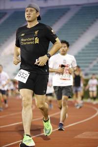 BIB: 552, 3378
                            <button type="button" onclick="openModal(5969129)" class="btn btn-primary btn-sm float-right btn-popup" data-toggle="modal" data-target=".modal-high-quality">
                        <i class="fas fa-shopping-cart"></i> Add to Cart
                    </button>
                                            <button type="button" onclick="isThisMe(5969129, true)" class="btn btn-success btn-sm float-right btn-popup btn-isme hidden" data-toggle="tooltip" data-placement="bottom" title="นี่คือรูปของคุณใช่ไหม คลิกที่นี่เพื่อเอาเข้าอัลบั้ม">
                        <i class="fas fa-plus"></i> Add to album
                    </button>
                    <button type="button" onclick="isThisMe(5969129, false)" class="btn btn-warning btn-sm float-right btn-popup btn-isnotme hidden">
                        <i class="fas fa-ban"></i> Remove from album
                    </button>