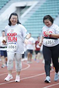 BIB: 6351, 2019, 6061
                            <button type="button" onclick="openModal(5996041)" class="btn btn-primary btn-sm float-right btn-popup" data-toggle="modal" data-target=".modal-high-quality">
                        <i class="fas fa-shopping-cart"></i> Add to Cart
                    </button>
                                            <button type="button" onclick="isThisMe(5996041, true)" class="btn btn-success btn-sm float-right btn-popup btn-isme hidden" data-toggle="tooltip" data-placement="bottom" title="นี่คือรูปของคุณใช่ไหม คลิกที่นี่เพื่อเอาเข้าอัลบั้ม">
                        <i class="fas fa-plus"></i> Add to album
                    </button>
                    <button type="button" onclick="isThisMe(5996041, false)" class="btn btn-warning btn-sm float-right btn-popup btn-isnotme hidden">
                        <i class="fas fa-ban"></i> Remove from album
                    </button>