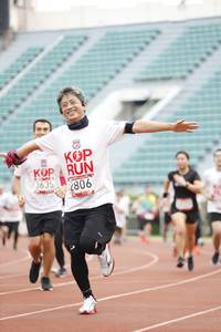 BIB: 3635, 2806
                            <button type="button" onclick="openModal(6000066)" class="btn btn-primary btn-sm float-right btn-popup" data-toggle="modal" data-target=".modal-high-quality">
                        <i class="fas fa-shopping-cart"></i> Add to Cart
                    </button>
                                            <button type="button" onclick="isThisMe(6000066, true)" class="btn btn-success btn-sm float-right btn-popup btn-isme hidden" data-toggle="tooltip" data-placement="bottom" title="นี่คือรูปของคุณใช่ไหม คลิกที่นี่เพื่อเอาเข้าอัลบั้ม">
                        <i class="fas fa-plus"></i> Add to album
                    </button>
                    <button type="button" onclick="isThisMe(6000066, false)" class="btn btn-warning btn-sm float-right btn-popup btn-isnotme hidden">
                        <i class="fas fa-ban"></i> Remove from album
                    </button>