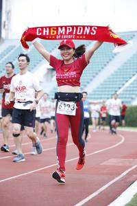 BIB: 3140, 6173
                            <button type="button" onclick="openModal(5996511)" class="btn btn-primary btn-sm float-right btn-popup" data-toggle="modal" data-target=".modal-high-quality">
                        <i class="fas fa-shopping-cart"></i> Add to Cart
                    </button>
                                            <button type="button" onclick="isThisMe(5996511, true)" class="btn btn-success btn-sm float-right btn-popup btn-isme hidden" data-toggle="tooltip" data-placement="bottom" title="นี่คือรูปของคุณใช่ไหม คลิกที่นี่เพื่อเอาเข้าอัลบั้ม">
                        <i class="fas fa-plus"></i> Add to album
                    </button>
                    <button type="button" onclick="isThisMe(5996511, false)" class="btn btn-warning btn-sm float-right btn-popup btn-isnotme hidden">
                        <i class="fas fa-ban"></i> Remove from album
                    </button>