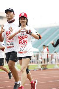 BIB: 219, 630, 209, 1631
                            <button type="button" onclick="openModal(6000021)" class="btn btn-primary btn-sm float-right btn-popup" data-toggle="modal" data-target=".modal-high-quality">
                        <i class="fas fa-shopping-cart"></i> Add to Cart
                    </button>
                                            <button type="button" onclick="isThisMe(6000021, true)" class="btn btn-success btn-sm float-right btn-popup btn-isme hidden" data-toggle="tooltip" data-placement="bottom" title="นี่คือรูปของคุณใช่ไหม คลิกที่นี่เพื่อเอาเข้าอัลบั้ม">
                        <i class="fas fa-plus"></i> Add to album
                    </button>
                    <button type="button" onclick="isThisMe(6000021, false)" class="btn btn-warning btn-sm float-right btn-popup btn-isnotme hidden">
                        <i class="fas fa-ban"></i> Remove from album
                    </button>