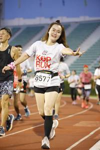 BIB: 2019, 8577
                            <button type="button" onclick="openModal(5969523)" class="btn btn-primary btn-sm float-right btn-popup" data-toggle="modal" data-target=".modal-high-quality">
                        <i class="fas fa-shopping-cart"></i> Add to Cart
                    </button>
                                            <button type="button" onclick="isThisMe(5969523, true)" class="btn btn-success btn-sm float-right btn-popup btn-isme hidden" data-toggle="tooltip" data-placement="bottom" title="นี่คือรูปของคุณใช่ไหม คลิกที่นี่เพื่อเอาเข้าอัลบั้ม">
                        <i class="fas fa-plus"></i> Add to album
                    </button>
                    <button type="button" onclick="isThisMe(5969523, false)" class="btn btn-warning btn-sm float-right btn-popup btn-isnotme hidden">
                        <i class="fas fa-ban"></i> Remove from album
                    </button>