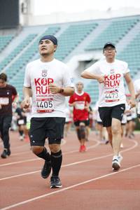 BIB: 2010, 4473, 4405
                            <button type="button" onclick="openModal(5999157)" class="btn btn-primary btn-sm float-right btn-popup" data-toggle="modal" data-target=".modal-high-quality">
                        <i class="fas fa-shopping-cart"></i> Add to Cart
                    </button>
                                            <button type="button" onclick="isThisMe(5999157, true)" class="btn btn-success btn-sm float-right btn-popup btn-isme hidden" data-toggle="tooltip" data-placement="bottom" title="นี่คือรูปของคุณใช่ไหม คลิกที่นี่เพื่อเอาเข้าอัลบั้ม">
                        <i class="fas fa-plus"></i> Add to album
                    </button>
                    <button type="button" onclick="isThisMe(5999157, false)" class="btn btn-warning btn-sm float-right btn-popup btn-isnotme hidden">
                        <i class="fas fa-ban"></i> Remove from album
                    </button>