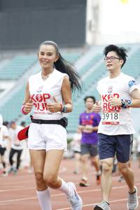 BIB: 3918
                            <button type="button" onclick="openModal(5999620)" class="btn btn-primary btn-sm float-right btn-popup" data-toggle="modal" data-target=".modal-high-quality">
                        <i class="fas fa-shopping-cart"></i> Add to Cart
                    </button>
                                            <button type="button" onclick="isThisMe(5999620, true)" class="btn btn-success btn-sm float-right btn-popup btn-isme hidden" data-toggle="tooltip" data-placement="bottom" title="นี่คือรูปของคุณใช่ไหม คลิกที่นี่เพื่อเอาเข้าอัลบั้ม">
                        <i class="fas fa-plus"></i> Add to album
                    </button>
                    <button type="button" onclick="isThisMe(5999620, false)" class="btn btn-warning btn-sm float-right btn-popup btn-isnotme hidden">
                        <i class="fas fa-ban"></i> Remove from album
                    </button>