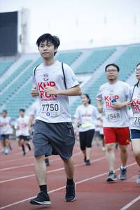 BIB: 7750, 7548
                            <button type="button" onclick="openModal(5994658)" class="btn btn-primary btn-sm float-right btn-popup" data-toggle="modal" data-target=".modal-high-quality">
                        <i class="fas fa-shopping-cart"></i> Add to Cart
                    </button>
                                            <button type="button" onclick="isThisMe(5994658, true)" class="btn btn-success btn-sm float-right btn-popup btn-isme hidden" data-toggle="tooltip" data-placement="bottom" title="นี่คือรูปของคุณใช่ไหม คลิกที่นี่เพื่อเอาเข้าอัลบั้ม">
                        <i class="fas fa-plus"></i> Add to album
                    </button>
                    <button type="button" onclick="isThisMe(5994658, false)" class="btn btn-warning btn-sm float-right btn-popup btn-isnotme hidden">
                        <i class="fas fa-ban"></i> Remove from album
                    </button>