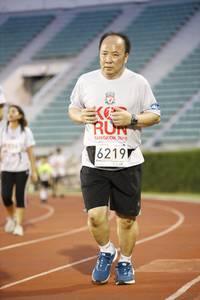 BIB: 2019, 6219
                            <button type="button" onclick="openModal(5974577)" class="btn btn-primary btn-sm float-right btn-popup" data-toggle="modal" data-target=".modal-high-quality">
                        <i class="fas fa-shopping-cart"></i> Add to Cart
                    </button>
                                            <button type="button" onclick="isThisMe(5974577, true)" class="btn btn-success btn-sm float-right btn-popup btn-isme hidden" data-toggle="tooltip" data-placement="bottom" title="นี่คือรูปของคุณใช่ไหม คลิกที่นี่เพื่อเอาเข้าอัลบั้ม">
                        <i class="fas fa-plus"></i> Add to album
                    </button>
                    <button type="button" onclick="isThisMe(5974577, false)" class="btn btn-warning btn-sm float-right btn-popup btn-isnotme hidden">
                        <i class="fas fa-ban"></i> Remove from album
                    </button>