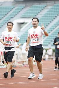 BIB: 2998, 086
                            <button type="button" onclick="openModal(5999597)" class="btn btn-primary btn-sm float-right btn-popup" data-toggle="modal" data-target=".modal-high-quality">
                        <i class="fas fa-shopping-cart"></i> Add to Cart
                    </button>
                                            <button type="button" onclick="isThisMe(5999597, true)" class="btn btn-success btn-sm float-right btn-popup btn-isme hidden" data-toggle="tooltip" data-placement="bottom" title="นี่คือรูปของคุณใช่ไหม คลิกที่นี่เพื่อเอาเข้าอัลบั้ม">
                        <i class="fas fa-plus"></i> Add to album
                    </button>
                    <button type="button" onclick="isThisMe(5999597, false)" class="btn btn-warning btn-sm float-right btn-popup btn-isnotme hidden">
                        <i class="fas fa-ban"></i> Remove from album
                    </button>