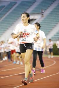 BIB: 3523
                            <button type="button" onclick="openModal(5979317)" class="btn btn-primary btn-sm float-right btn-popup" data-toggle="modal" data-target=".modal-high-quality">
                        <i class="fas fa-shopping-cart"></i> Add to Cart
                    </button>
                                            <button type="button" onclick="isThisMe(5979317, true)" class="btn btn-success btn-sm float-right btn-popup btn-isme hidden" data-toggle="tooltip" data-placement="bottom" title="นี่คือรูปของคุณใช่ไหม คลิกที่นี่เพื่อเอาเข้าอัลบั้ม">
                        <i class="fas fa-plus"></i> Add to album
                    </button>
                    <button type="button" onclick="isThisMe(5979317, false)" class="btn btn-warning btn-sm float-right btn-popup btn-isnotme hidden">
                        <i class="fas fa-ban"></i> Remove from album
                    </button>