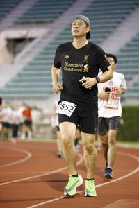 BIB: 3378, 1552
                            <button type="button" onclick="openModal(5969023)" class="btn btn-primary btn-sm float-right btn-popup" data-toggle="modal" data-target=".modal-high-quality">
                        <i class="fas fa-shopping-cart"></i> Add to Cart
                    </button>
                                            <button type="button" onclick="isThisMe(5969023, true)" class="btn btn-success btn-sm float-right btn-popup btn-isme hidden" data-toggle="tooltip" data-placement="bottom" title="นี่คือรูปของคุณใช่ไหม คลิกที่นี่เพื่อเอาเข้าอัลบั้ม">
                        <i class="fas fa-plus"></i> Add to album
                    </button>
                    <button type="button" onclick="isThisMe(5969023, false)" class="btn btn-warning btn-sm float-right btn-popup btn-isnotme hidden">
                        <i class="fas fa-ban"></i> Remove from album
                    </button>