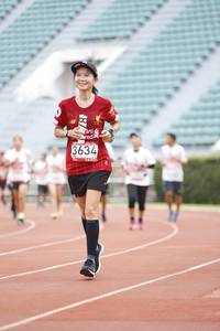 BIB: 3634, 187
                            <button type="button" onclick="openModal(6000420)" class="btn btn-primary btn-sm float-right btn-popup" data-toggle="modal" data-target=".modal-high-quality">
                        <i class="fas fa-shopping-cart"></i> Add to Cart
                    </button>
                                            <button type="button" onclick="isThisMe(6000420, true)" class="btn btn-success btn-sm float-right btn-popup btn-isme hidden" data-toggle="tooltip" data-placement="bottom" title="นี่คือรูปของคุณใช่ไหม คลิกที่นี่เพื่อเอาเข้าอัลบั้ม">
                        <i class="fas fa-plus"></i> Add to album
                    </button>
                    <button type="button" onclick="isThisMe(6000420, false)" class="btn btn-warning btn-sm float-right btn-popup btn-isnotme hidden">
                        <i class="fas fa-ban"></i> Remove from album
                    </button>