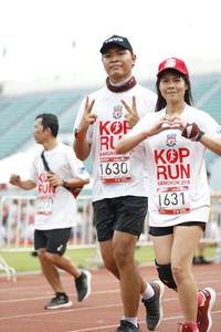 BIB: 1630, 2019, 1631
                            <button type="button" onclick="openModal(6000000)" class="btn btn-primary btn-sm float-right btn-popup" data-toggle="modal" data-target=".modal-high-quality">
                        <i class="fas fa-shopping-cart"></i> Add to Cart
                    </button>
                                            <button type="button" onclick="isThisMe(6000000, true)" class="btn btn-success btn-sm float-right btn-popup btn-isme hidden" data-toggle="tooltip" data-placement="bottom" title="นี่คือรูปของคุณใช่ไหม คลิกที่นี่เพื่อเอาเข้าอัลบั้ม">
                        <i class="fas fa-plus"></i> Add to album
                    </button>
                    <button type="button" onclick="isThisMe(6000000, false)" class="btn btn-warning btn-sm float-right btn-popup btn-isnotme hidden">
                        <i class="fas fa-ban"></i> Remove from album
                    </button>